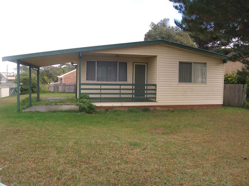 99 Prince Edward Avenue, Culburra Beach NSW 2540