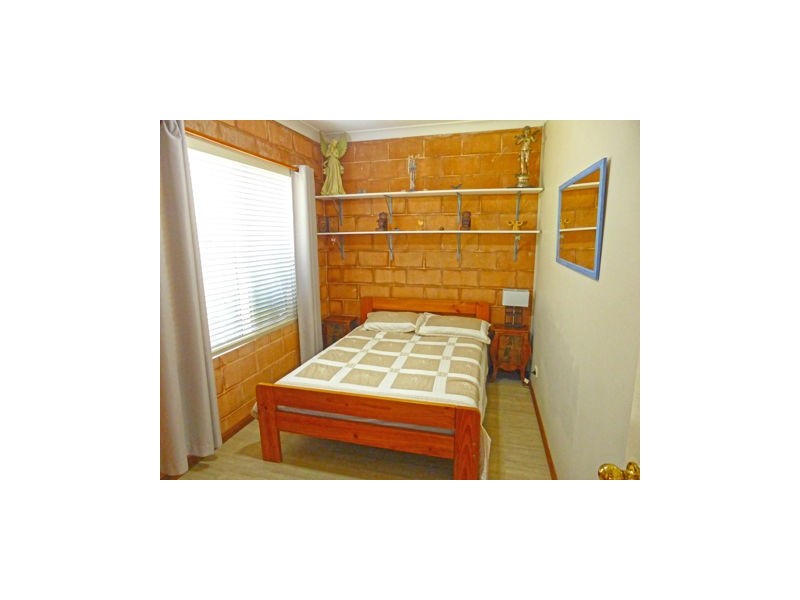 21 Ophir Street, Orient Point NSW 2540