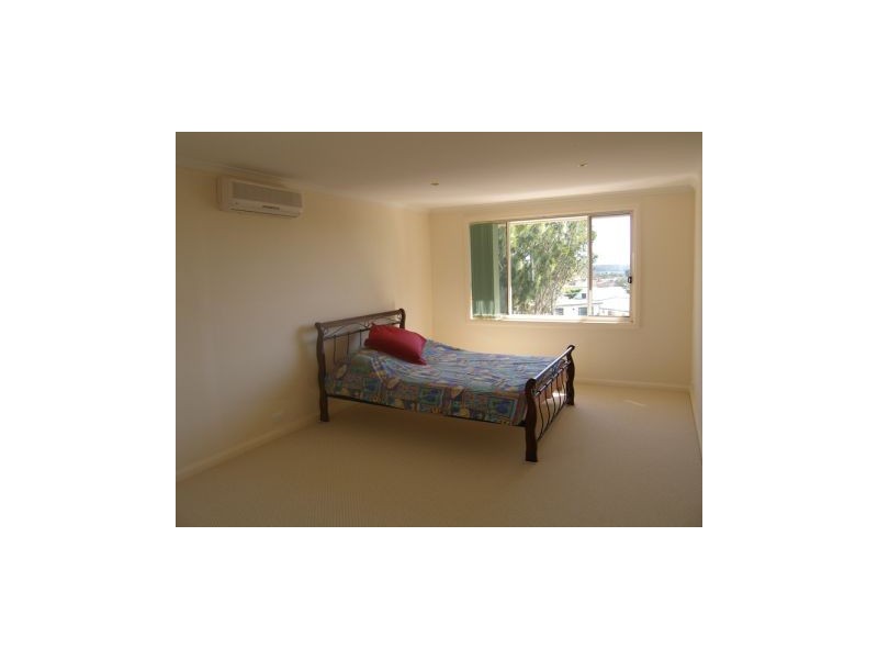 14 Comarong Street, Greenwell Point NSW 2540