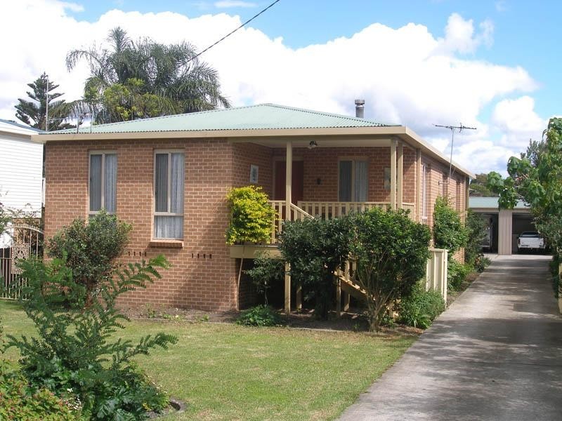 5 Church Street, Greenwell Point NSW 2540