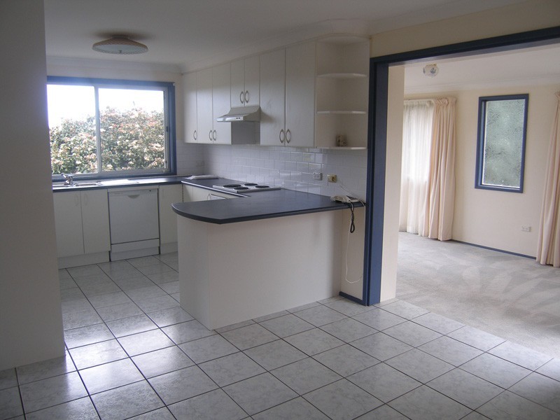 19 Crookhaven Drive, Greenwell Point NSW 2540