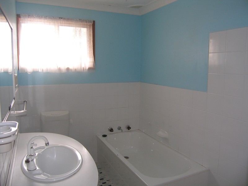 19 Crookhaven Drive, Greenwell Point NSW 2540