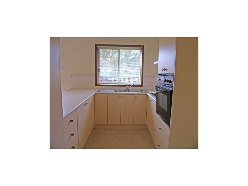 3/105 Greenbank Grove, Culburra Beach NSW 2540