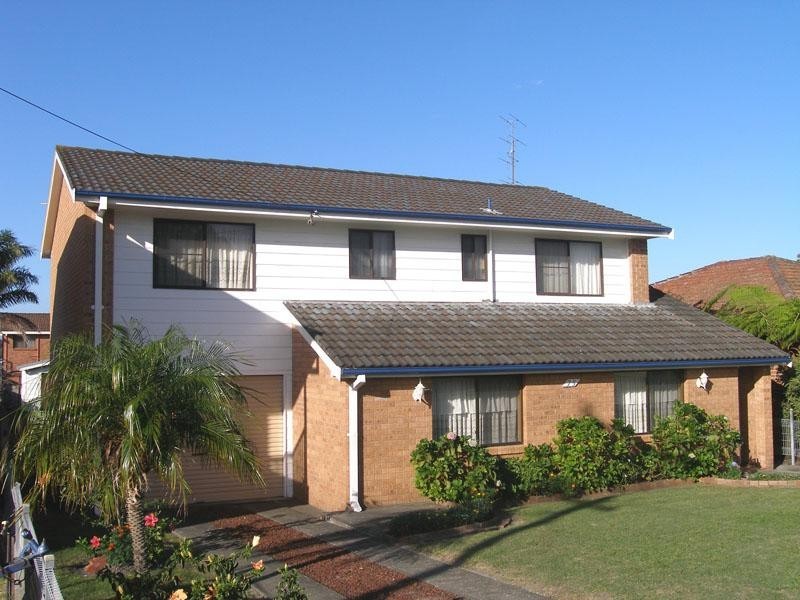 75 Comarong Street, Greenwell Point NSW 2540