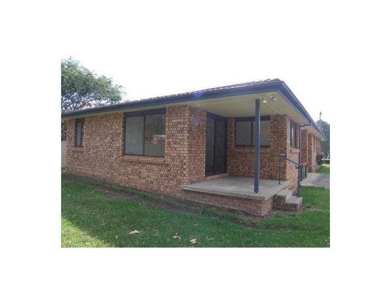 2/184 Prince Edward Avenue, Culburra Beach NSW 2540