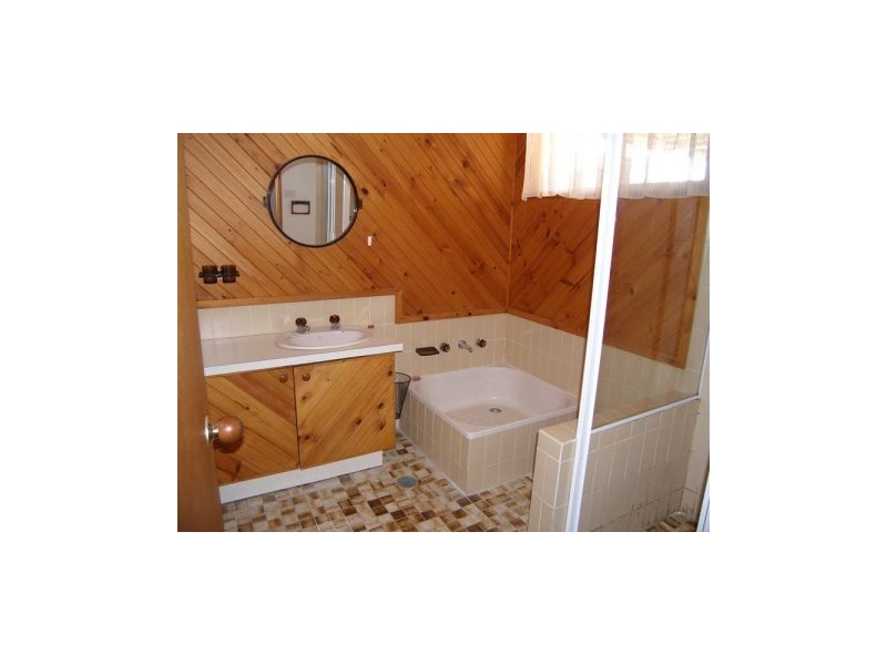 19 Sydney Avenue, Callala Bay NSW 2540