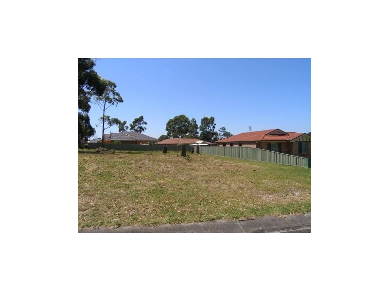 16 Barden Close, Callala Bay NSW 2540