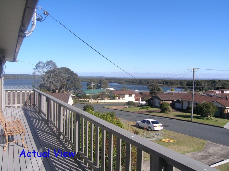 14 Bartlett Drive, Greenwell Point NSW 2540