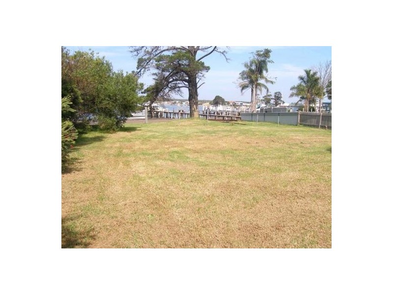82 Greenwell Point Road, Greenwell Point NSW 2540