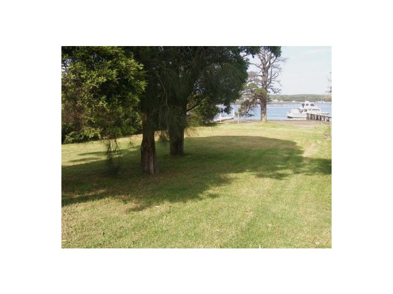 82 Greenwell Point Road, Greenwell Point NSW 2540