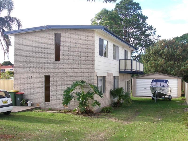 2/59 Comarong Street, Greenwell Point NSW 2540