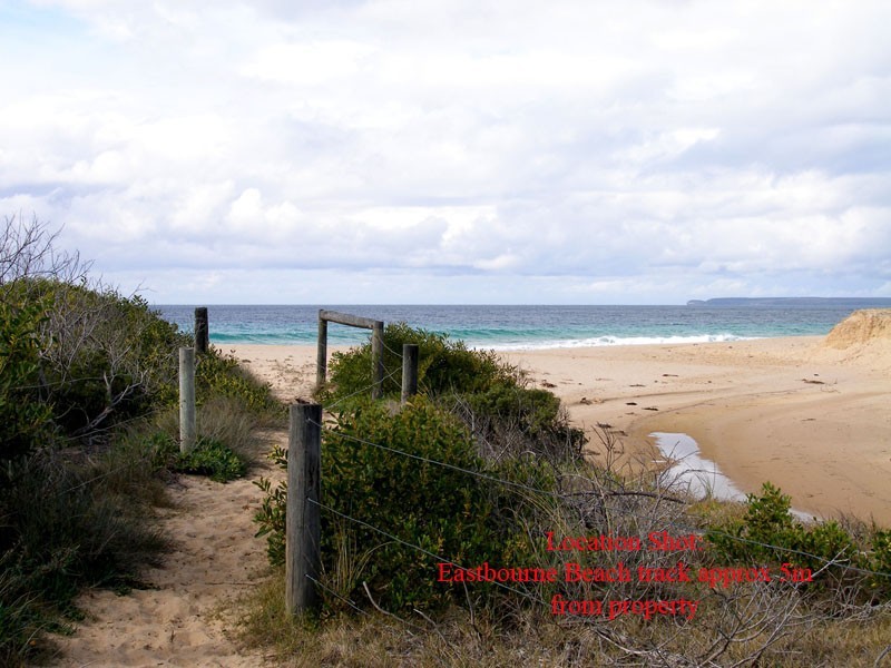 38 Eastbourne Avenue, Culburra Beach NSW 2540