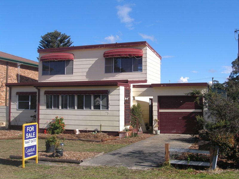 76 Adelaide Street,, Greenwell Point NSW 2540