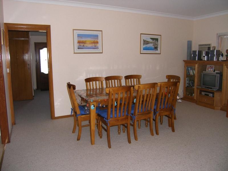 77 Comarong Street, Greenwell Point NSW 2540
