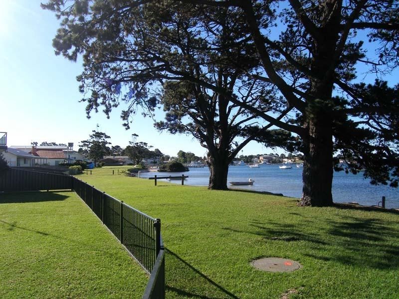 Haiser Road, Greenwell Point NSW 2540