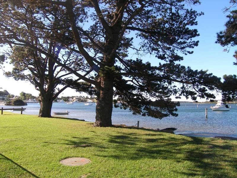 Haiser Road, Greenwell Point NSW 2540