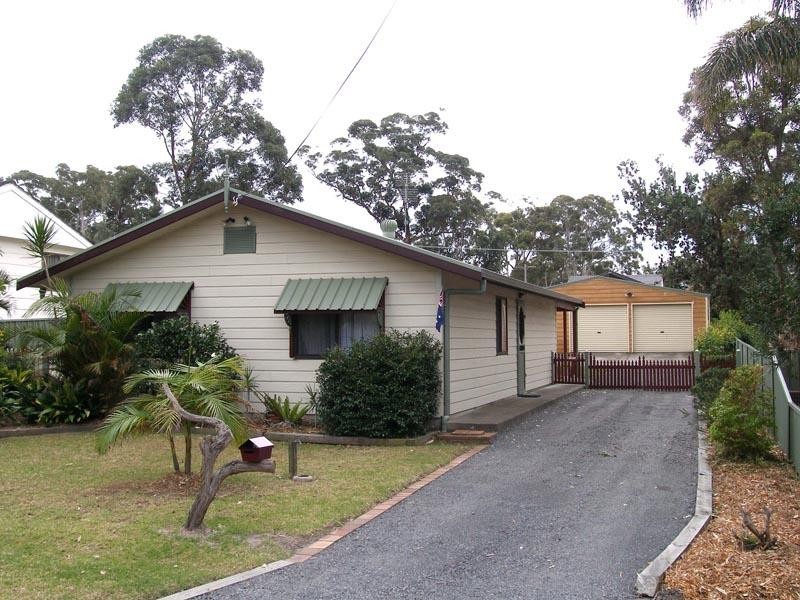 Greville Avenue, Sanctuary Point NSW 2540