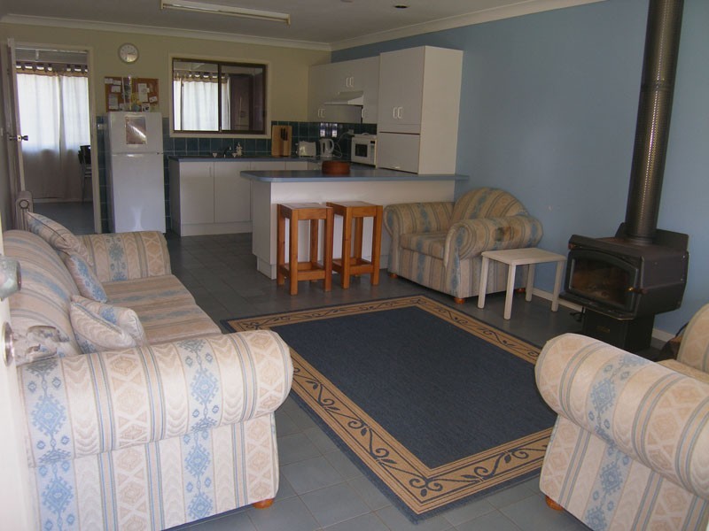 20 Prince Edward Avenue, Culburra Beach NSW 2540