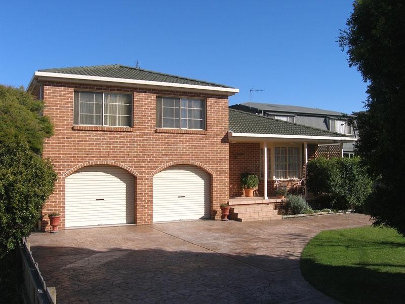 44 Comarong Street, Greenwell Point NSW 2540