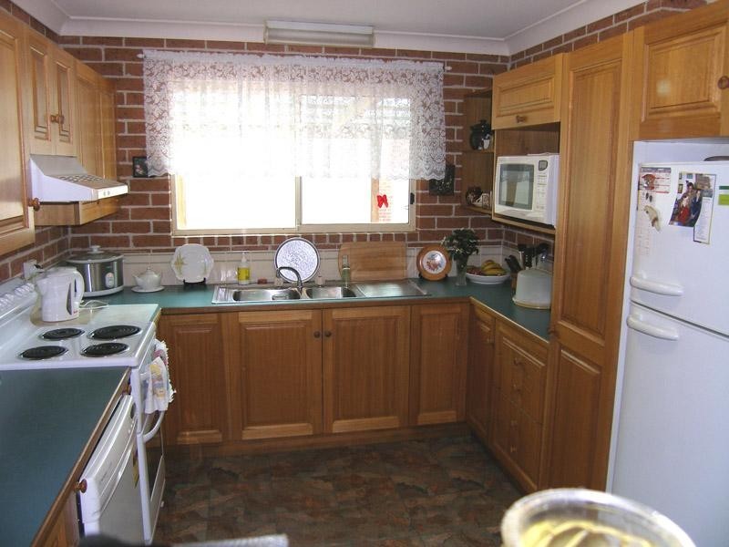 44 Comarong Street, Greenwell Point NSW 2540