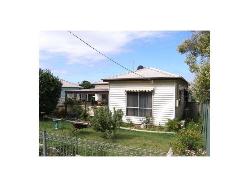 16 Jervis Stret, Greenwell Point NSW 2540