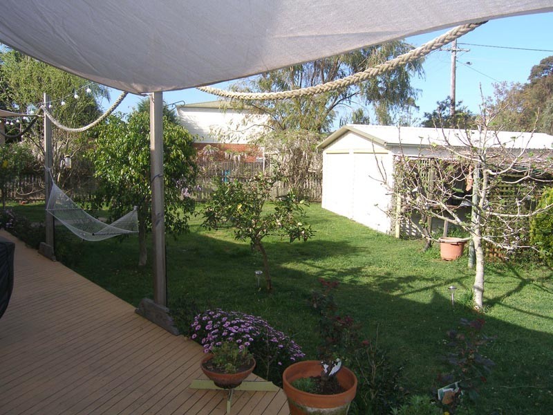 22 West Street, Greenwell Point NSW 2540