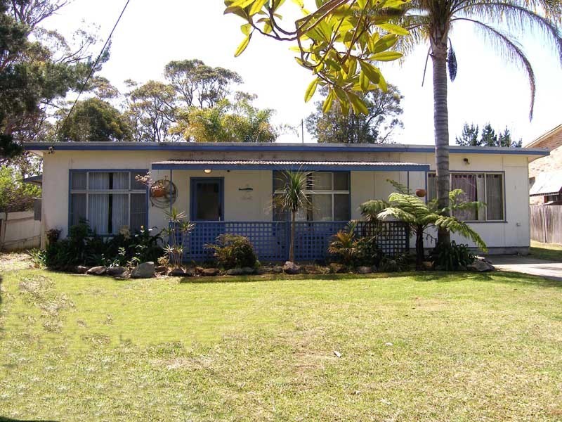 1 Orient Point Road, Culburra Beach NSW 2540