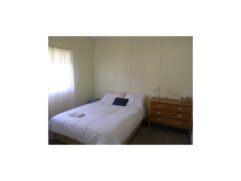 7 South Street, Greenwell Point NSW 2540