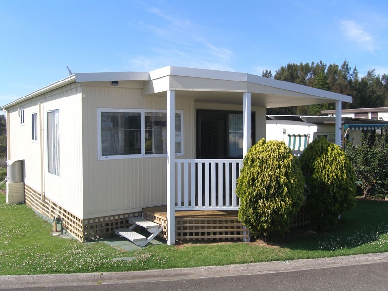 57/142 Greens Road, Greenwell Point NSW 2540