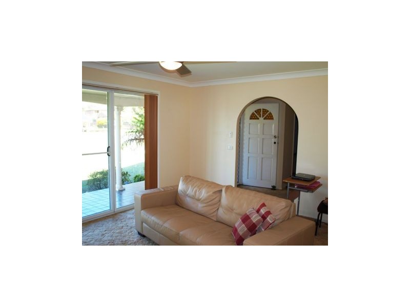 26 Penrose Drive, Bomaderry NSW 2541