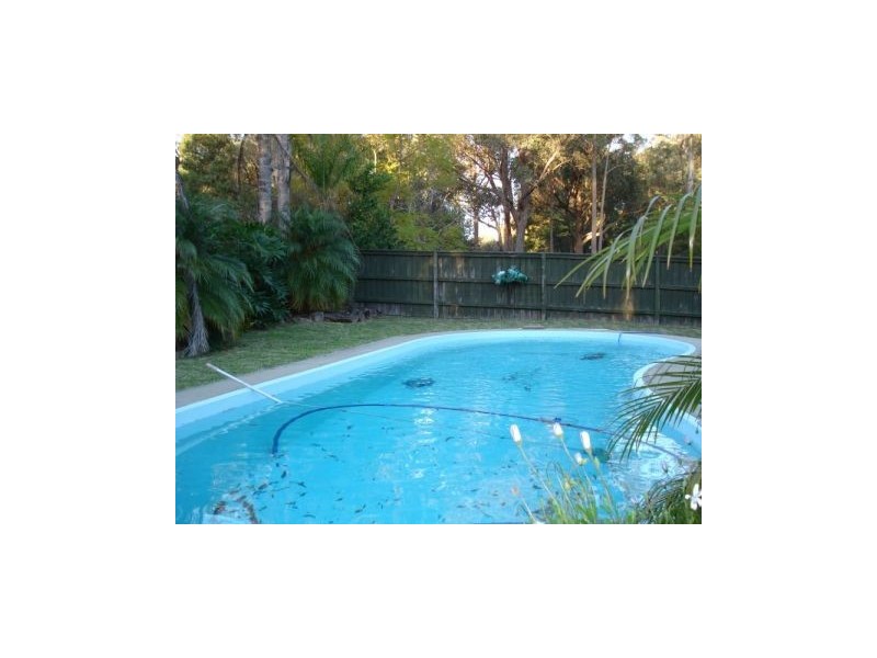 11 Lochaven Drive, Bangalee NSW 2541