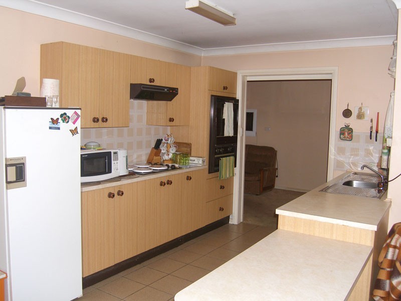 2 Bindaree Street, Greenwell Point NSW 2540