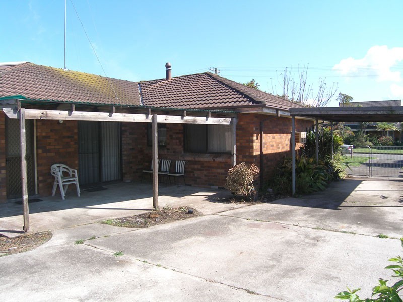 2 Bindaree Street, Greenwell Point NSW 2540