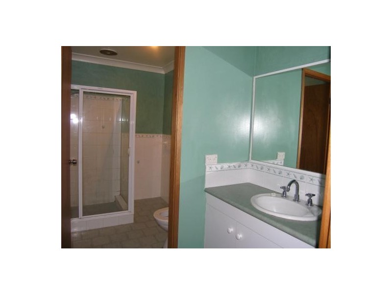 1/27 Adelaide Street, Greenwell Point NSW 2540