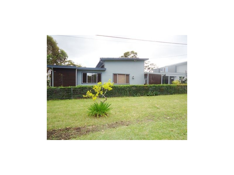 84 Boorawine Terrace, Callala Bay NSW 2540