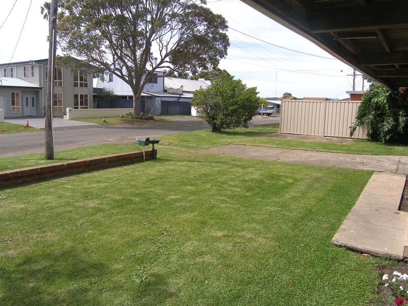 5 Terrara Street, Greenwell Point NSW 2540