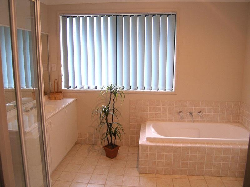 13 Emmett Street, Callala Bay NSW 2540