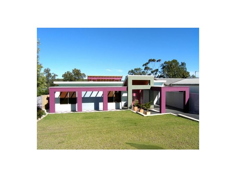 .14 Crookhaven Drive, Greenwell Point NSW 2540