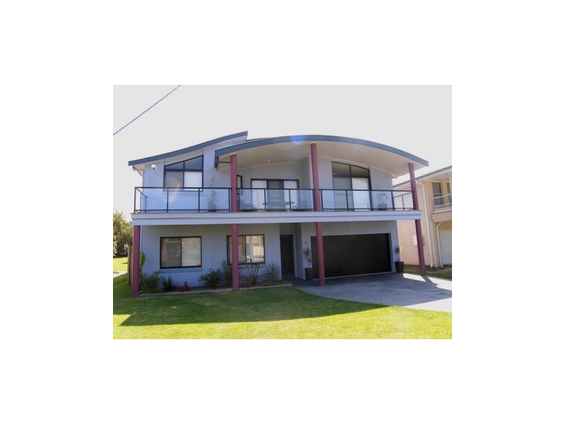 45 Eastbourne Avenue, Culburra Beach NSW 2540