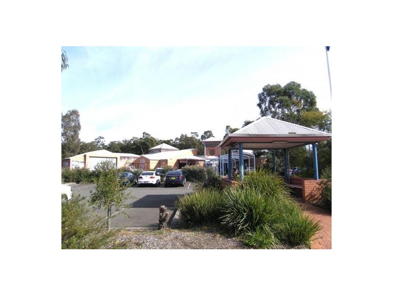 34 Yeovil Drive, Bomaderry NSW 2541