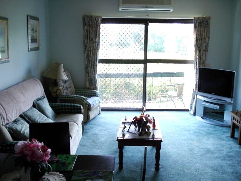 2/91 Moss Street, Nowra NSW 2541