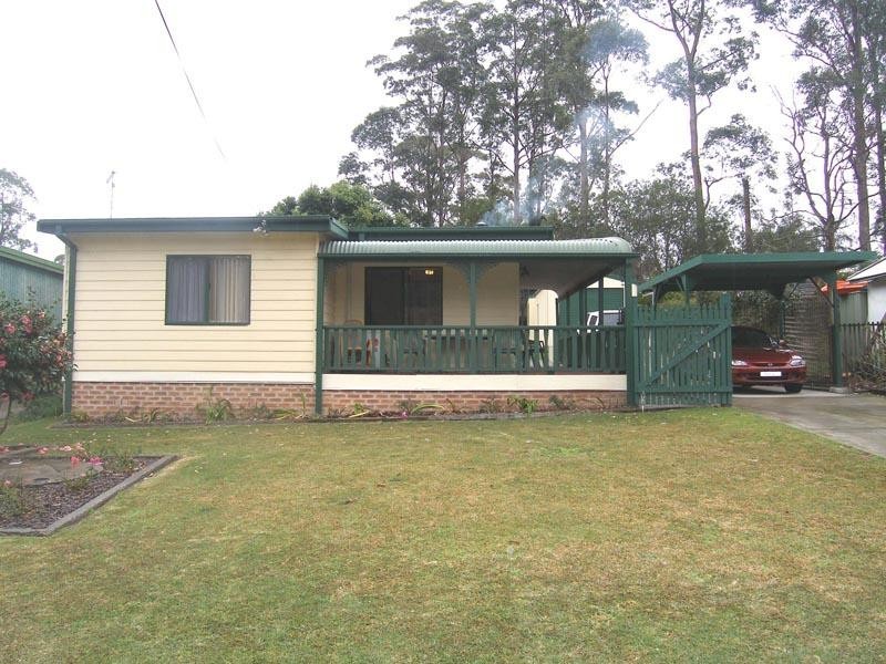 Anglers Parade, Fishermans Paradise NSW 2539