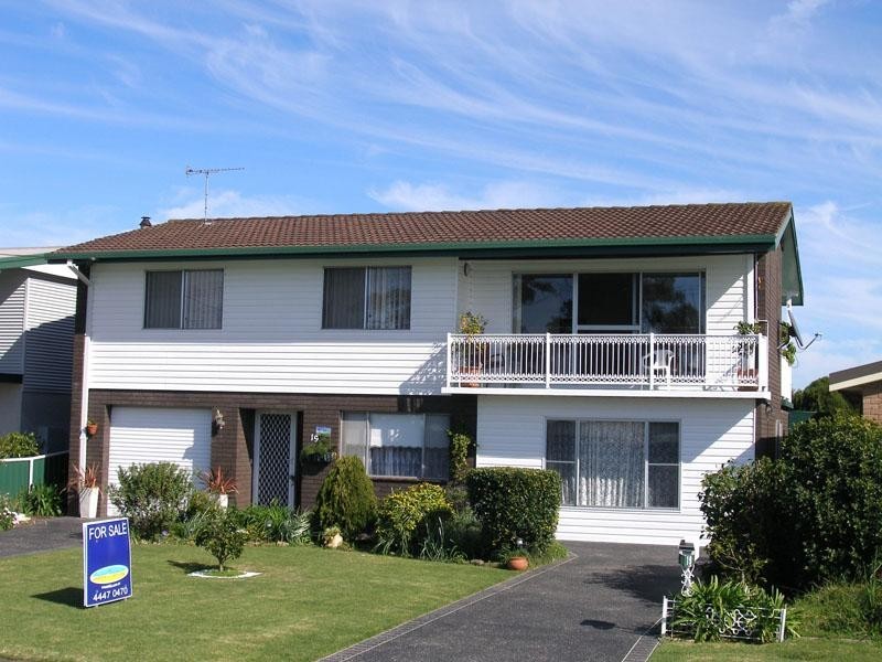 19 Haiser Road, Greenwell Point NSW 2540