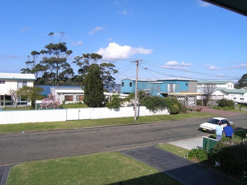 19 Haiser Road, Greenwell Point NSW 2540