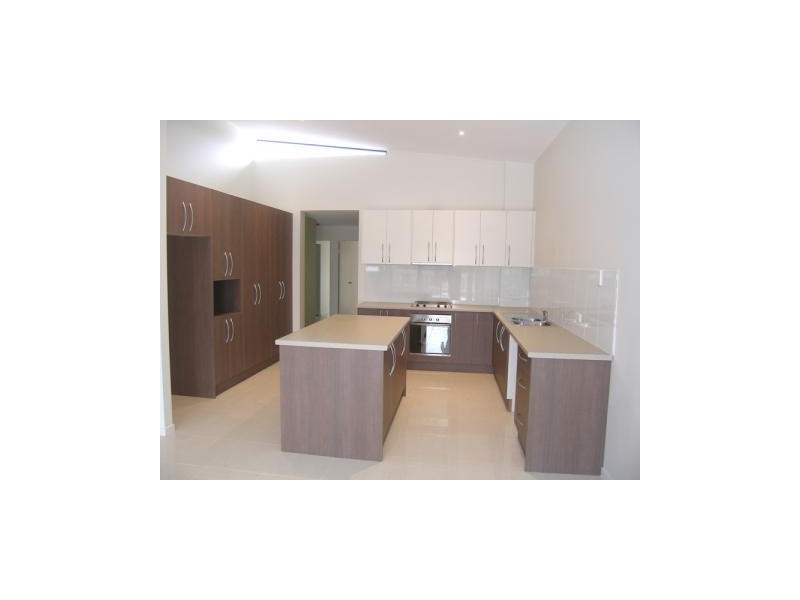 1a/27d Gowlland Crescent, Callala Bay NSW 2540