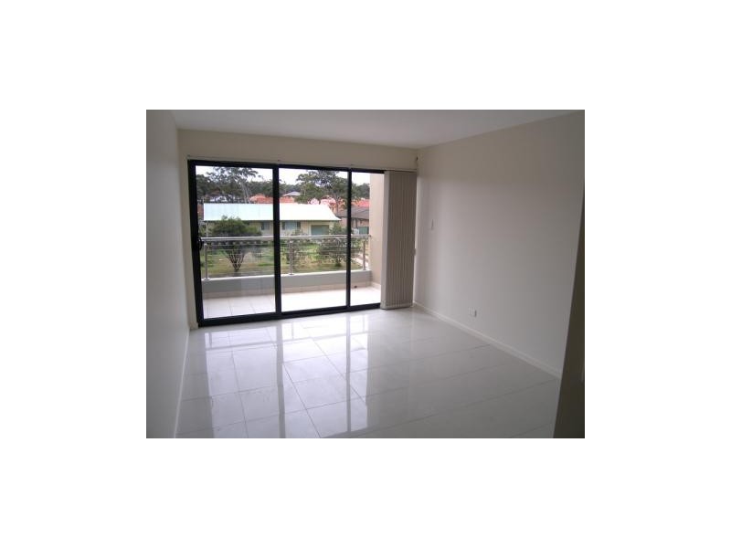 1a/27d Gowlland Crescent, Callala Bay NSW 2540