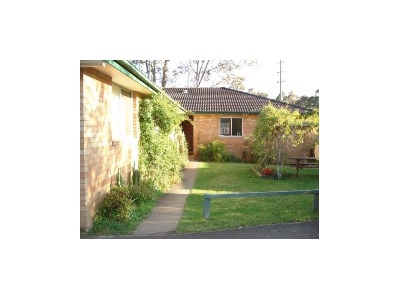 1/8 Pioneer Place, Nowra NSW 2541
