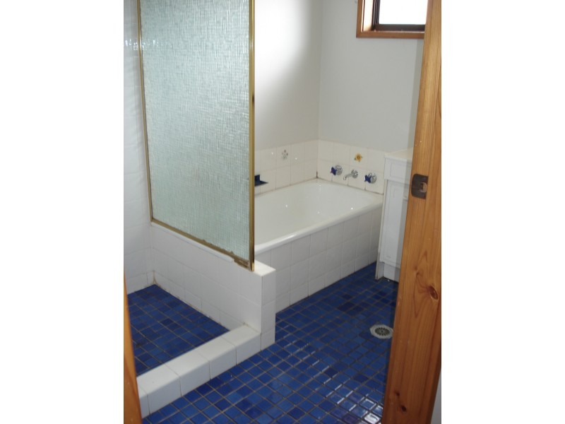 1/97 Meroo Road, Bomaderry NSW 2541