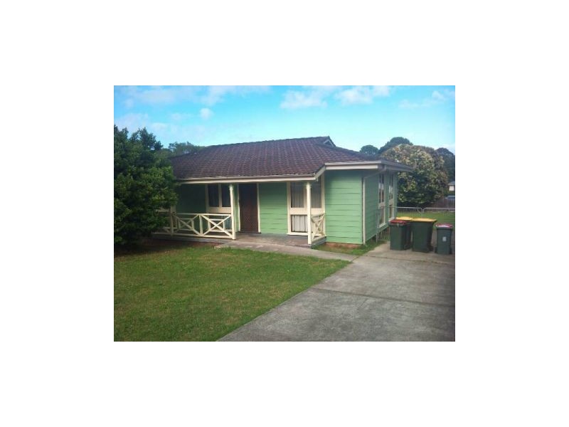 19 Sampson Crescent, Bomaderry NSW 2541