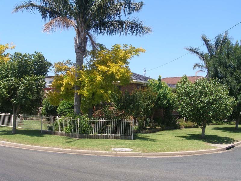 12 Bailey Avenue, Greenwell Point NSW 2540